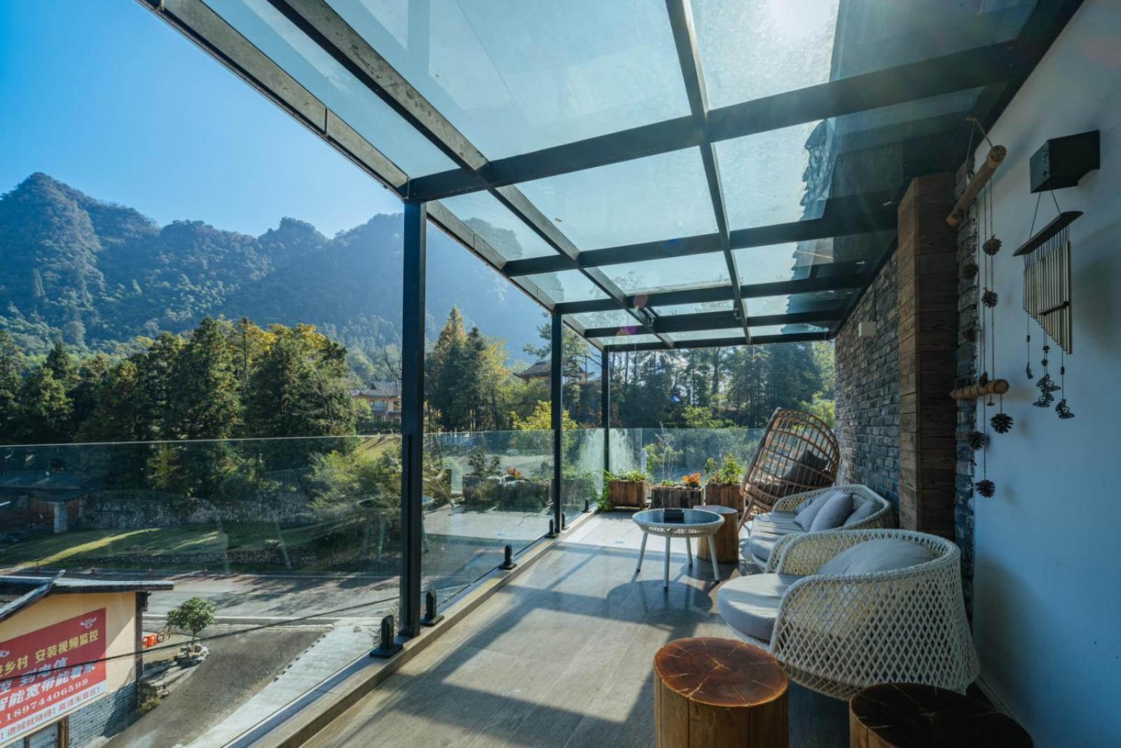 Hilltop House Resort 장가계 외부 사진