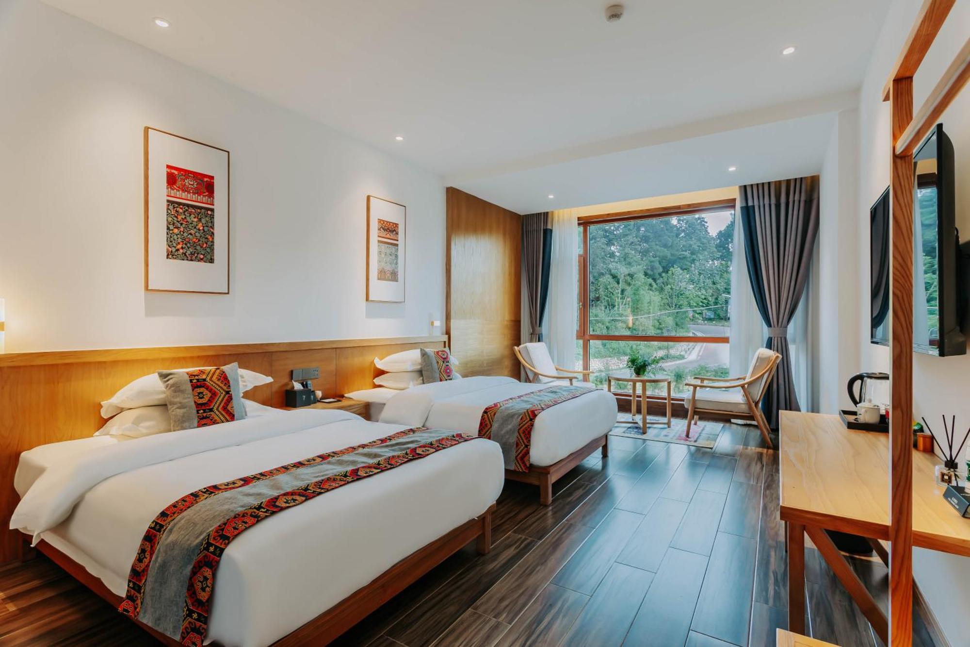 Hilltop House Resort 장가계 외부 사진