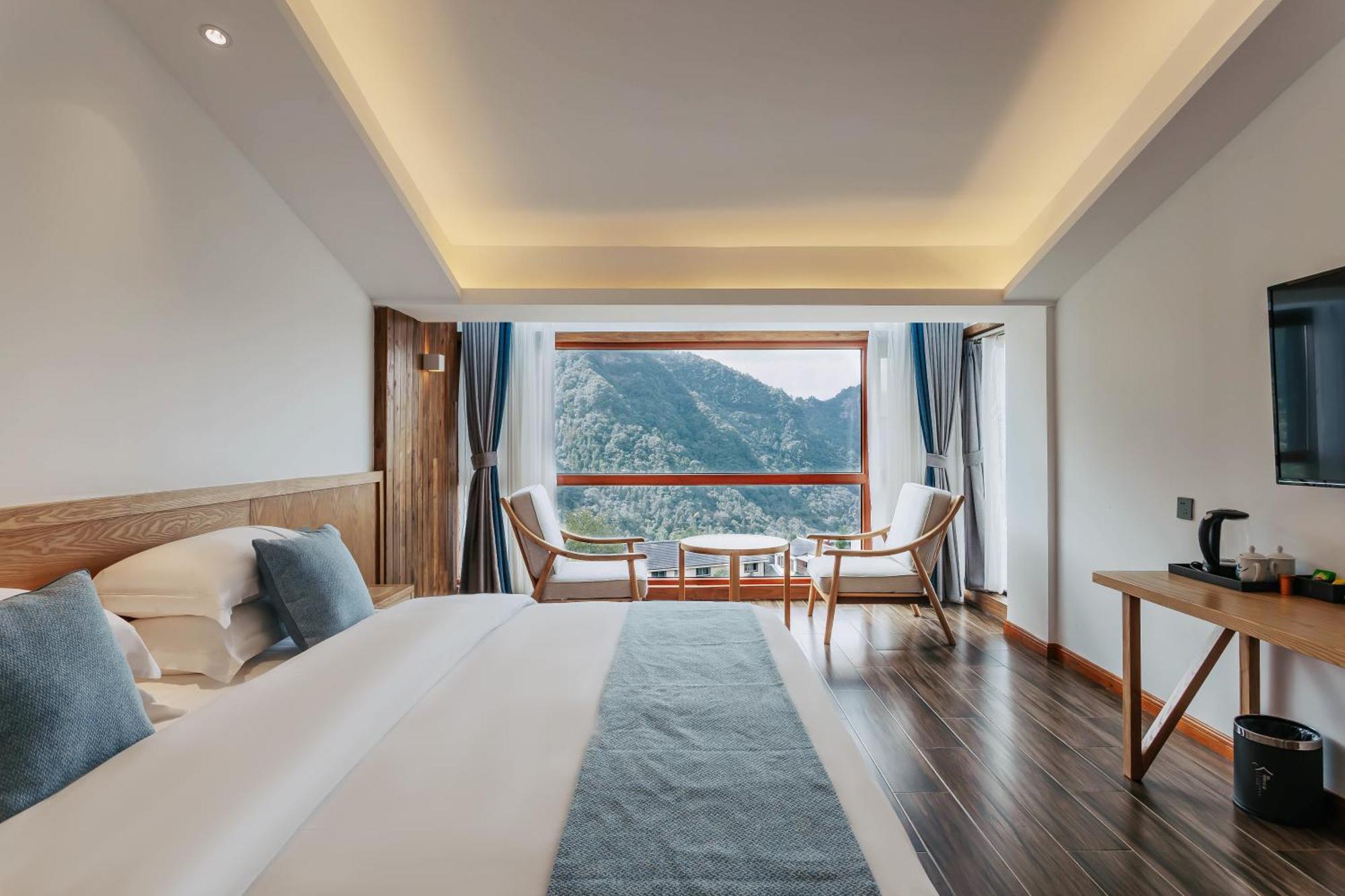 Hilltop House Resort 장가계 외부 사진