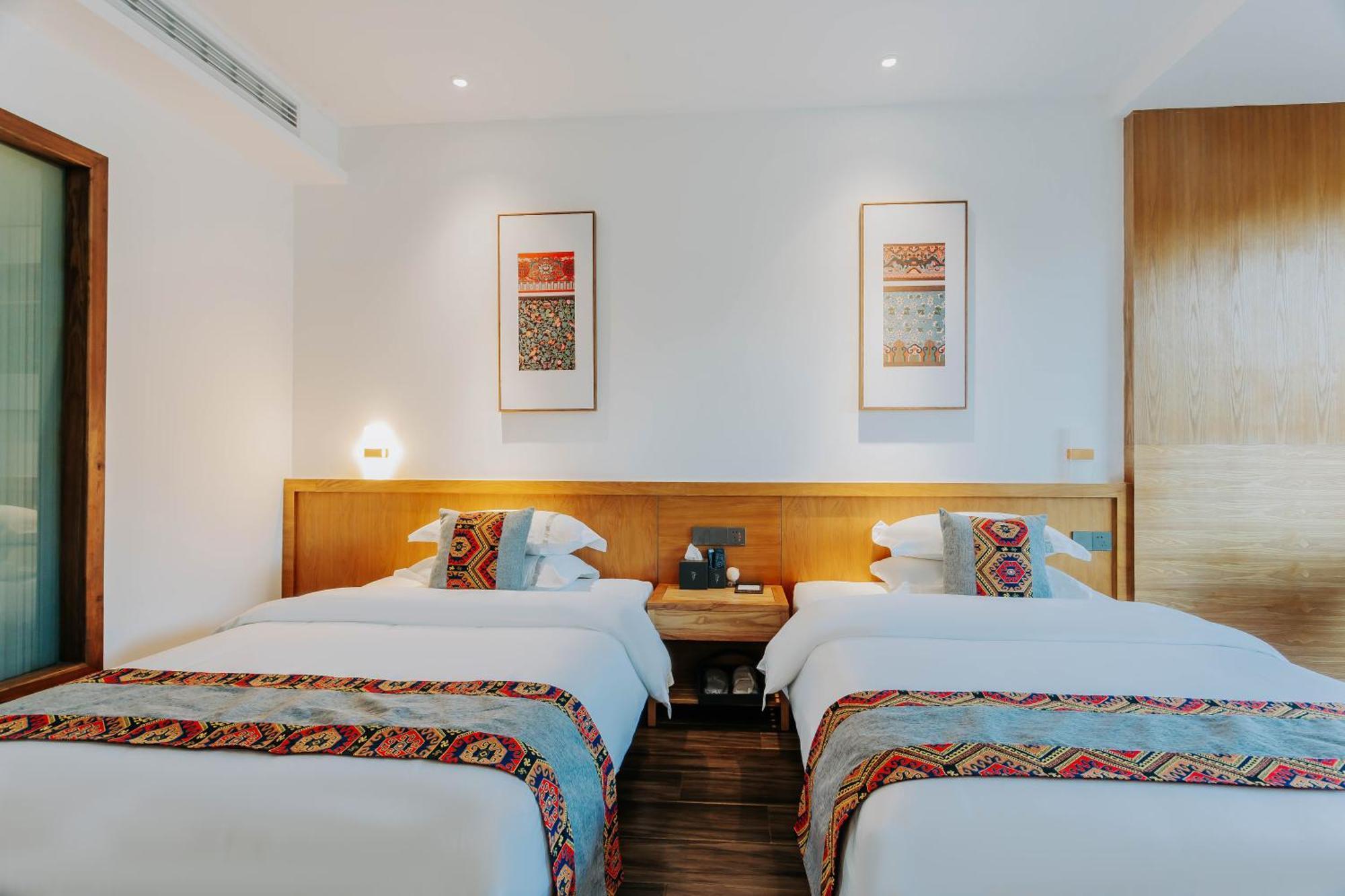 Hilltop House Resort 장가계 외부 사진
