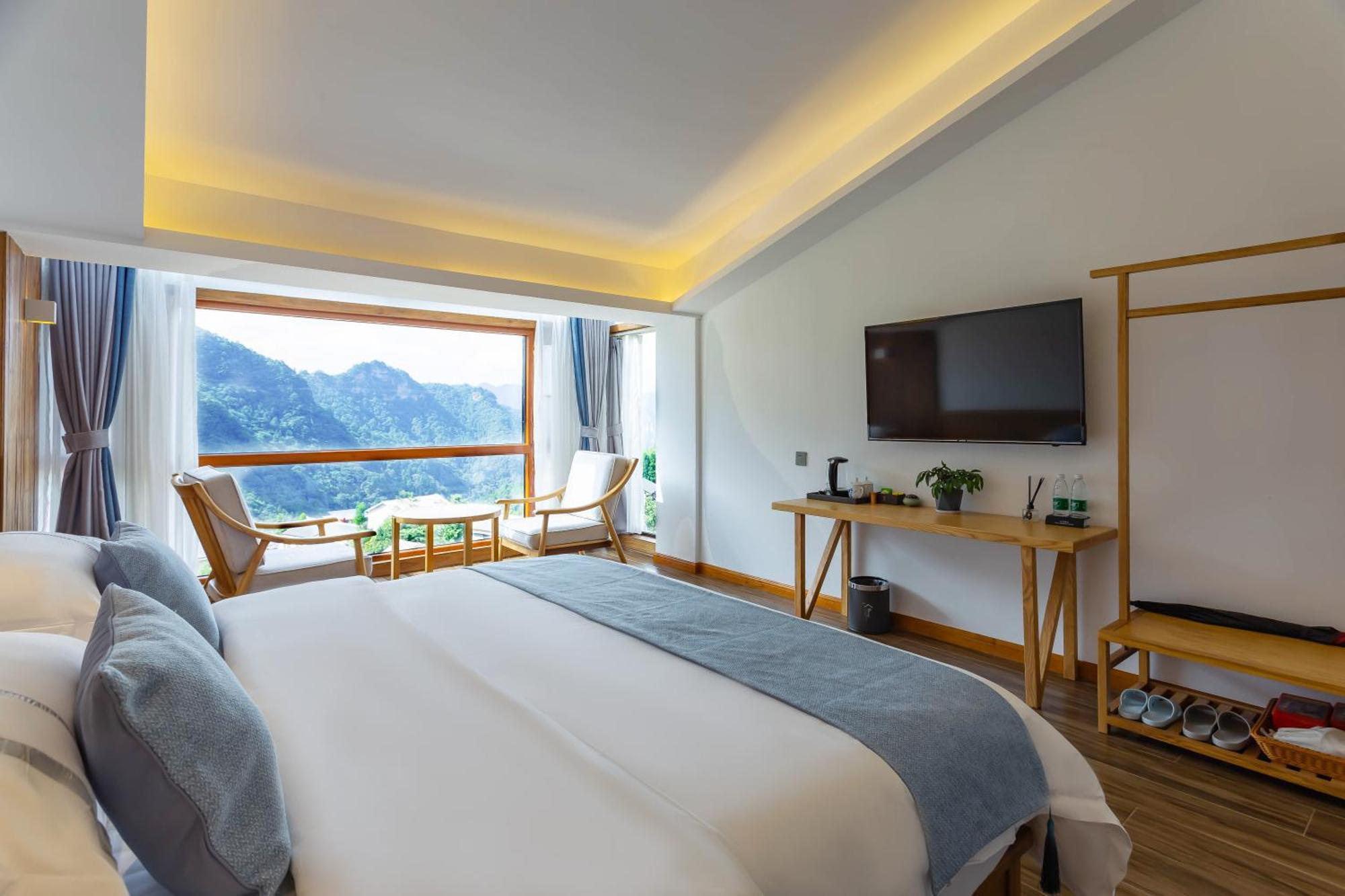 Hilltop House Resort 장가계 외부 사진