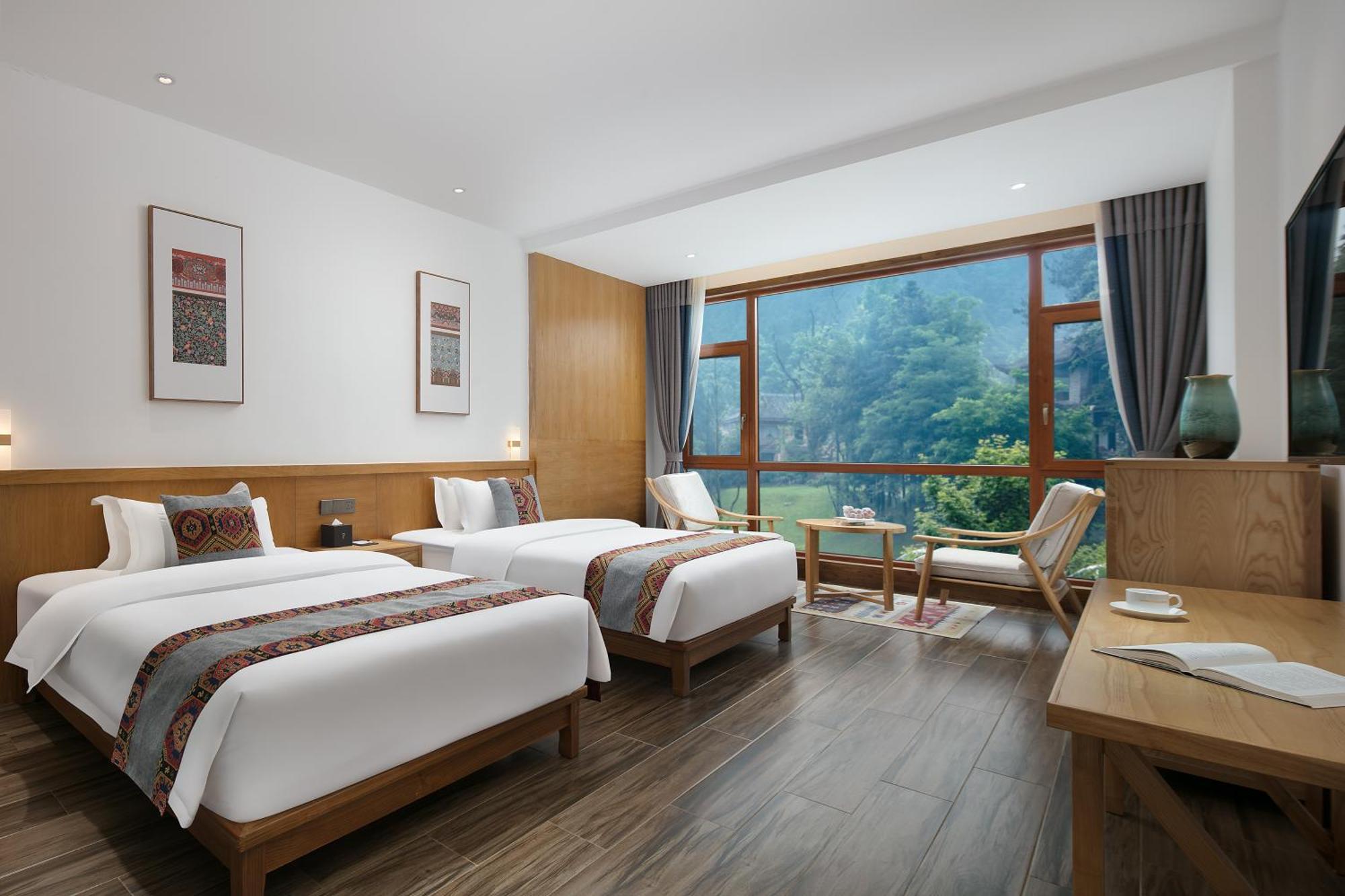 Hilltop House Resort 장가계 외부 사진